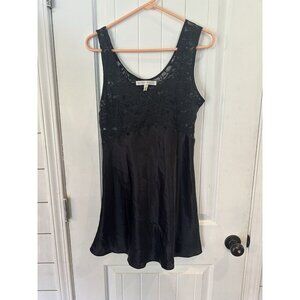 Victoria's Secret Chantilly Lace Satin Slip Babydoll Medium